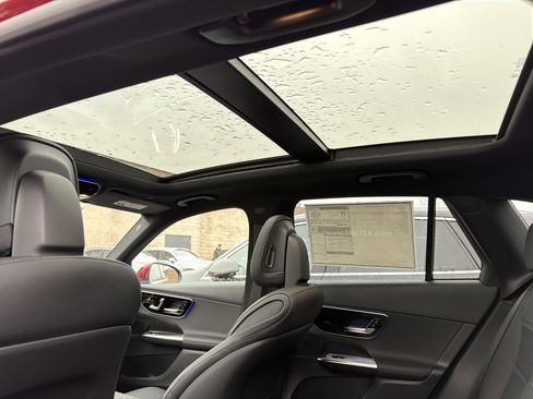 Used 2026 Mercedes-Benz GLC 300 4MATIC image 22