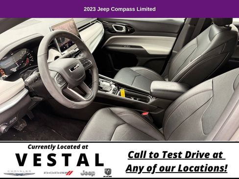 Used 2023 Jeep Compass Limited AWD/4WD image 12