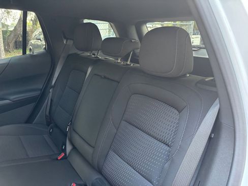 Used 2025 Chevrolet Equinox LT FWD image 37