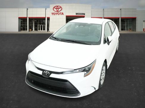 New 2026 Toyota Corolla LE image 5