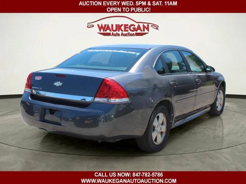 Used 2010 Chevrolet Impala LT FWD image 4