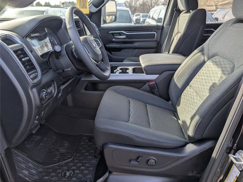 New 2026 RAM 1500 Big Horn AWD/4WD image 12