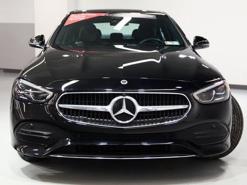 Used 2025 Mercedes-Benz C 300 4MATIC Sedan image 3