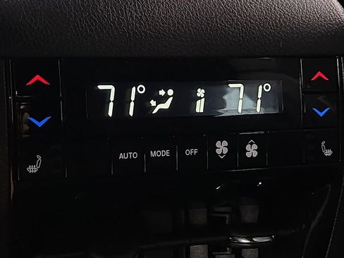Used 2024 Jeep Grand Cherokee Summit w/ Adv Protech Group IV AWD/4WD image 10