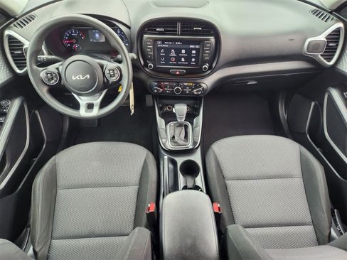 Certified 2022 Kia Soul LX w/ Technology Package image 25