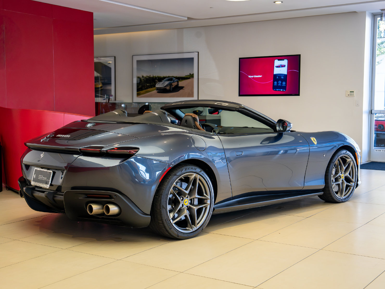 Used 2025 Ferrari Roma Spider RWD image 6