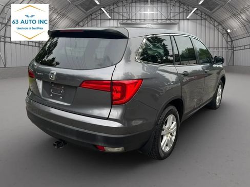 Used 2016 Honda Pilot LX image 5