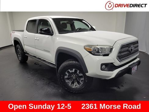 Used 2016 Toyota Tacoma TRD Off-Road w/ Towing Package AWD/4WD image 1
