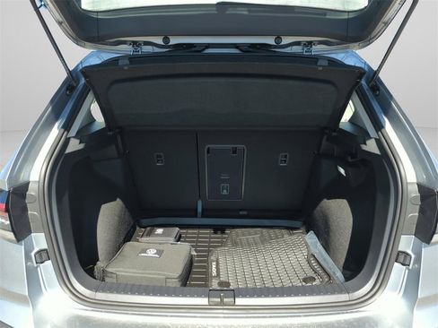 New 2026 Volkswagen Taos S image 19