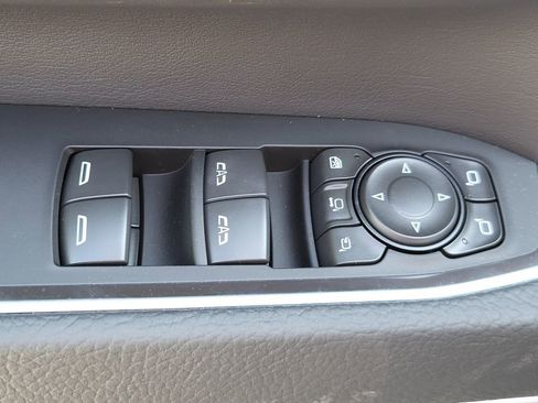 New 2025 GMC Sierra 3500 Denali w/ Denali Reserve Package image 22