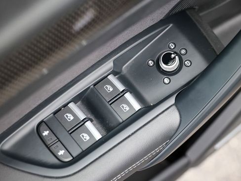 Used 2021 Audi SQ5 Premium Plus w/ Premium Plus Package image 6