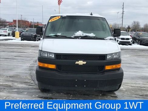 Certified 2022 Chevrolet Express 2500 Extended image 3