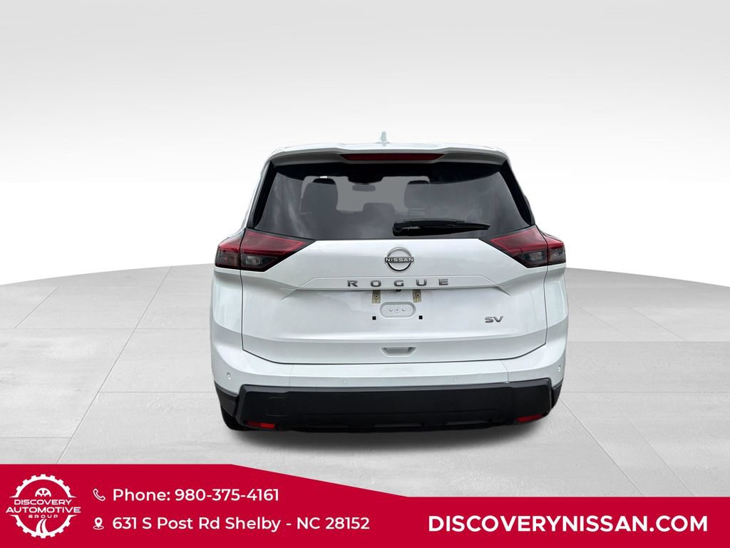 Certified 2024 Nissan Rogue SV FWD image 7