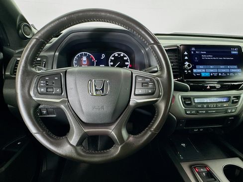 Used 2025 Honda Ridgeline RTL image 10