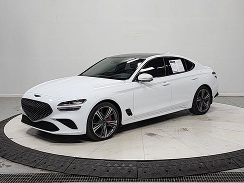 Used 2025 Genesis G70 3.3T Advanced w/ Sport Prestige Package RWD image 3