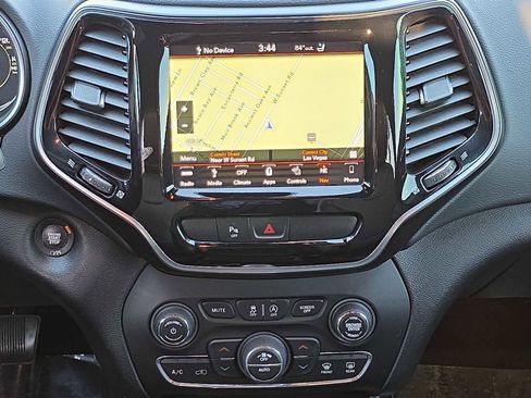 Used 2019 Jeep Cherokee High Altitude image 19