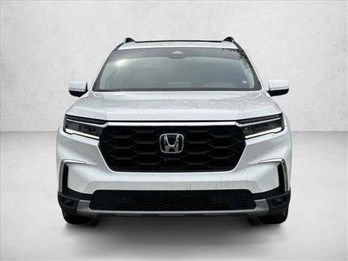New 2025 Honda Pilot Elite image 6
