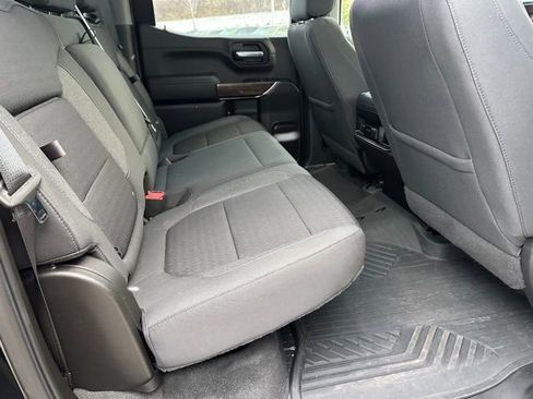 Used 2022 Chevrolet Silverado 1500 LT Trail Boss w/ Convenience Package II image 26