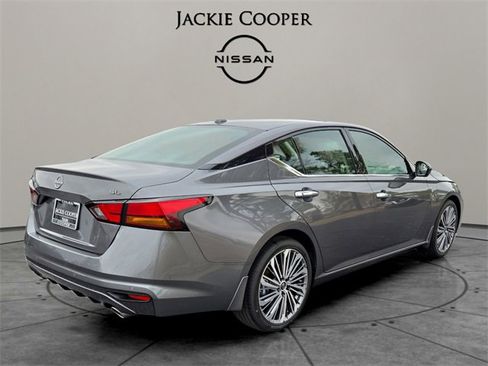 New 2025 Nissan Altima 2.5 SL image 5