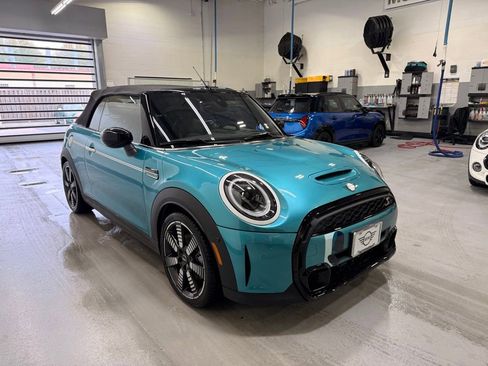 Certified 2024 MINI Cooper S w/ Seaside Edition FWD image 7