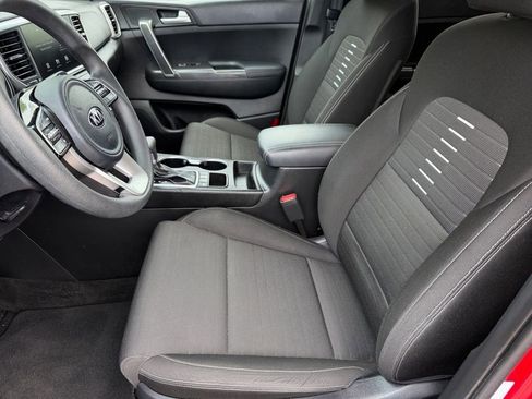 Used 2022 Kia Sportage LX w/ LX AWD Value Edition Package image 10