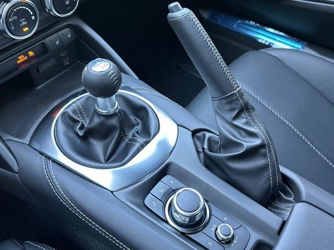 New 2025 MAZDA MX-5 Miata Grand Touring image 17