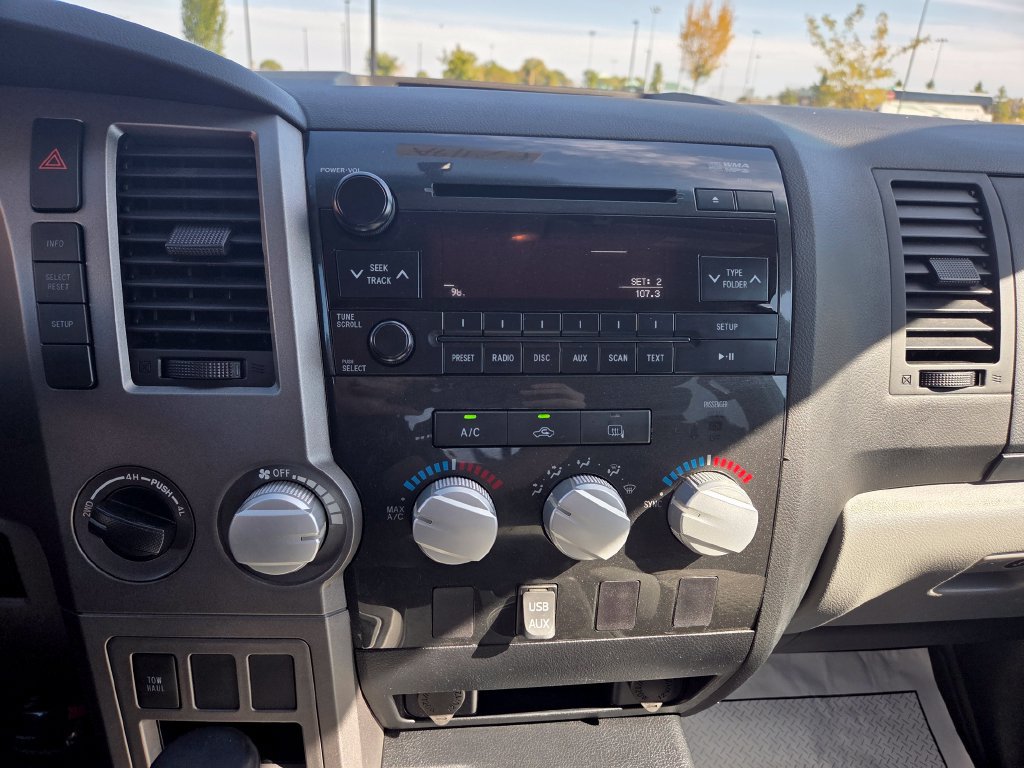 Used 2011 Toyota Tundra 4x4 Double Cab w/ SR5 Pkg image 21