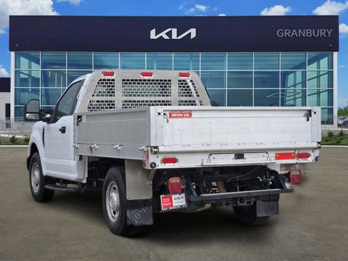 Used 2017 Ford F250 XL RWD image 3