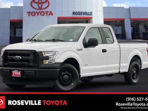 Used 2015 Ford F150 XL w/ Equipment Group 101A Mid image 1