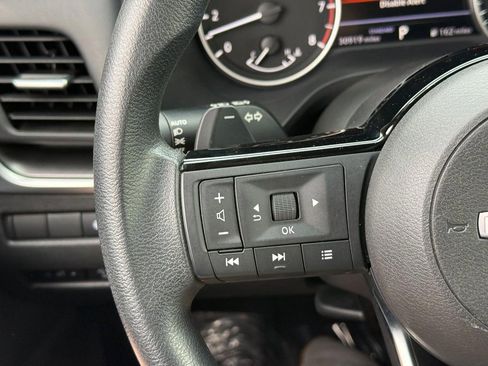 Used 2023 Nissan Rogue SV FWD image 22