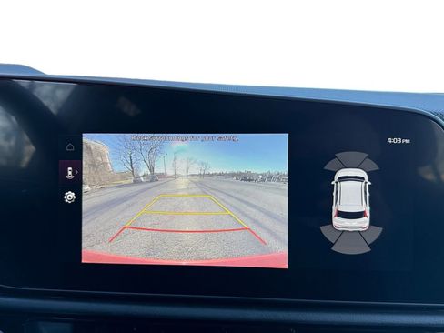 New 2025 Kia Niro SX Touring image 15