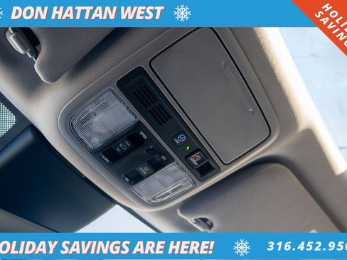 Used 2023 Honda Odyssey Elite image 14