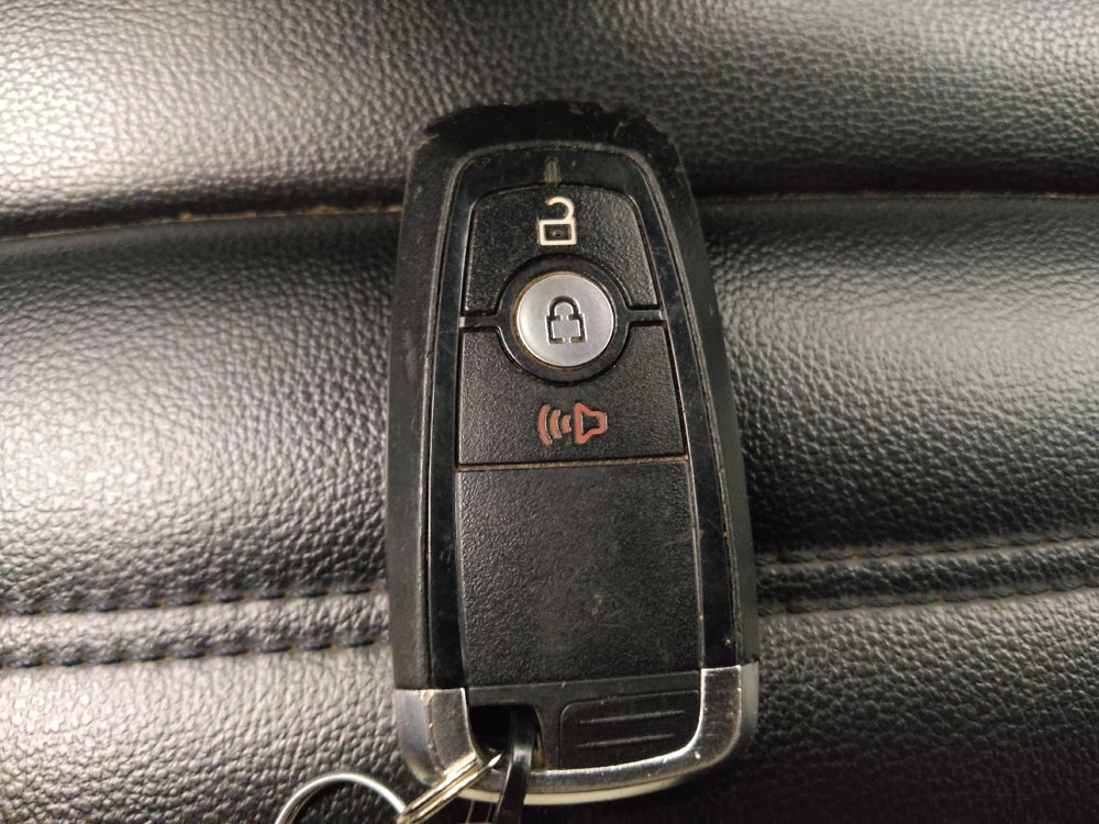 Used 2022 Ford Edge SEL AWD/4WD image 32
