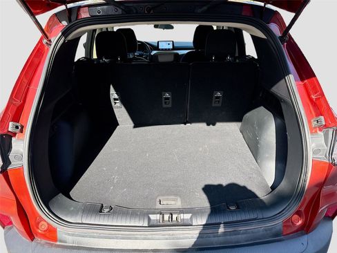 Used 2020 Ford Escape SE image 26