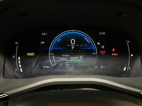 Used 2025 Toyota Camry LE w/ Convenience Package FWD image 16