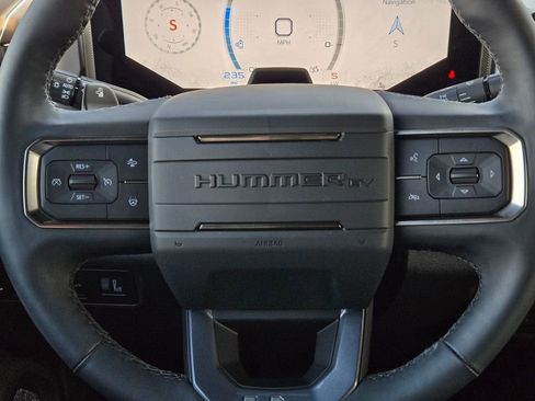 Used 2025 GMC Hummer EV 3X w/ LPO, Cargo Utility Package image 17