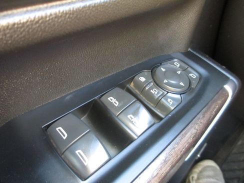 Used 2022 GMC Sierra 2500 Denali w/ Denali Ultimate Package image 30