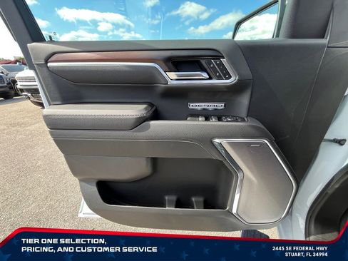 New 2026 GMC Sierra 1500 Denali AWD/4WD image 23