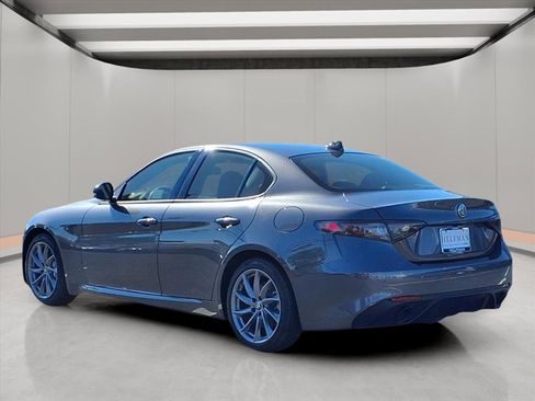 New 2025 Alfa Romeo Giulia image 5