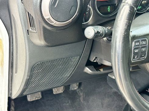 Used 2017 Jeep Wrangler Unlimited Sport image 11