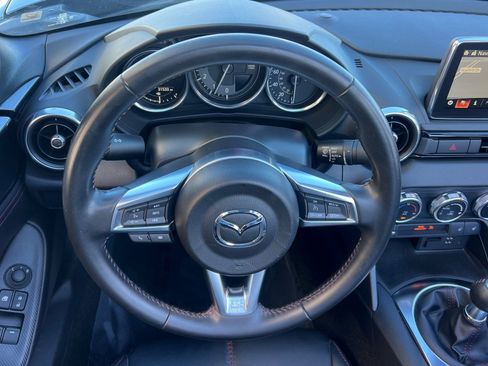 Used 2017 MAZDA MX-5 Miata RF Grand Touring image 15