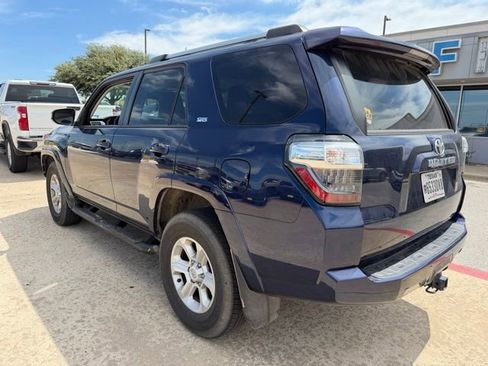 Used 2023 Toyota 4Runner SR5 Premium w/ Moonroof Package RWD image 4