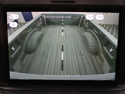 Used 2025 Ford F250 Platinum AWD/4WD image 27