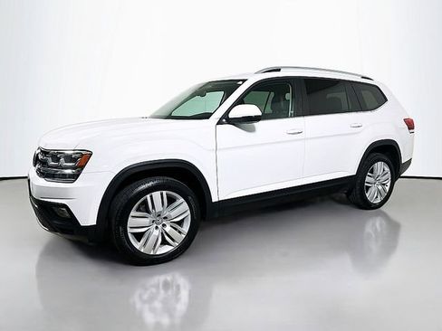 Used 2019 Volkswagen Atlas SE w/ Panoramic Sunroof Package AWD/4WD image 3