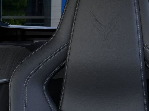 New 2025 Chevrolet Corvette Stingray Preferred Cpe w/ Z51 Performance Package image 47