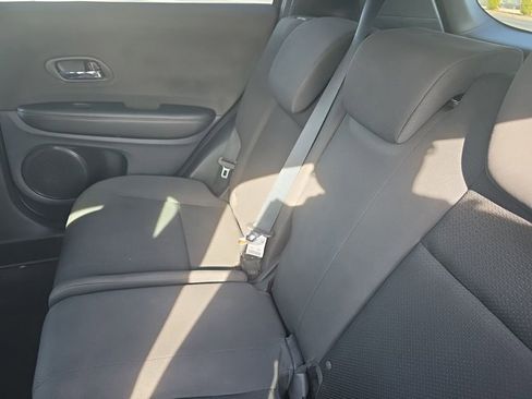 Used 2021 Honda HR-V Sport image 17