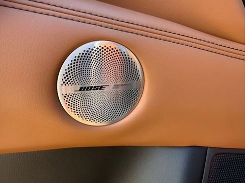 Used 2022 INFINITI QX80 Sensory w/ Cargo Package image 19