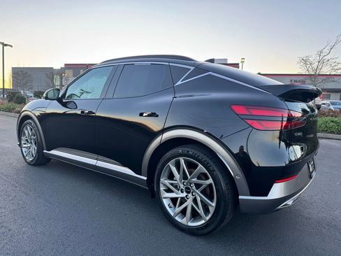 Used 2023 Genesis GV60 Advanced w/ Security Package image 7