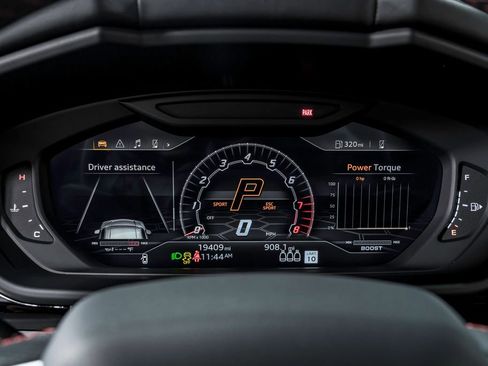Used 2022 Lamborghini Urus AWD/4WD image 17
