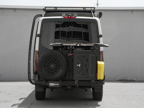 Used 2022 Mercedes-Benz Sprinter 2500 image 4